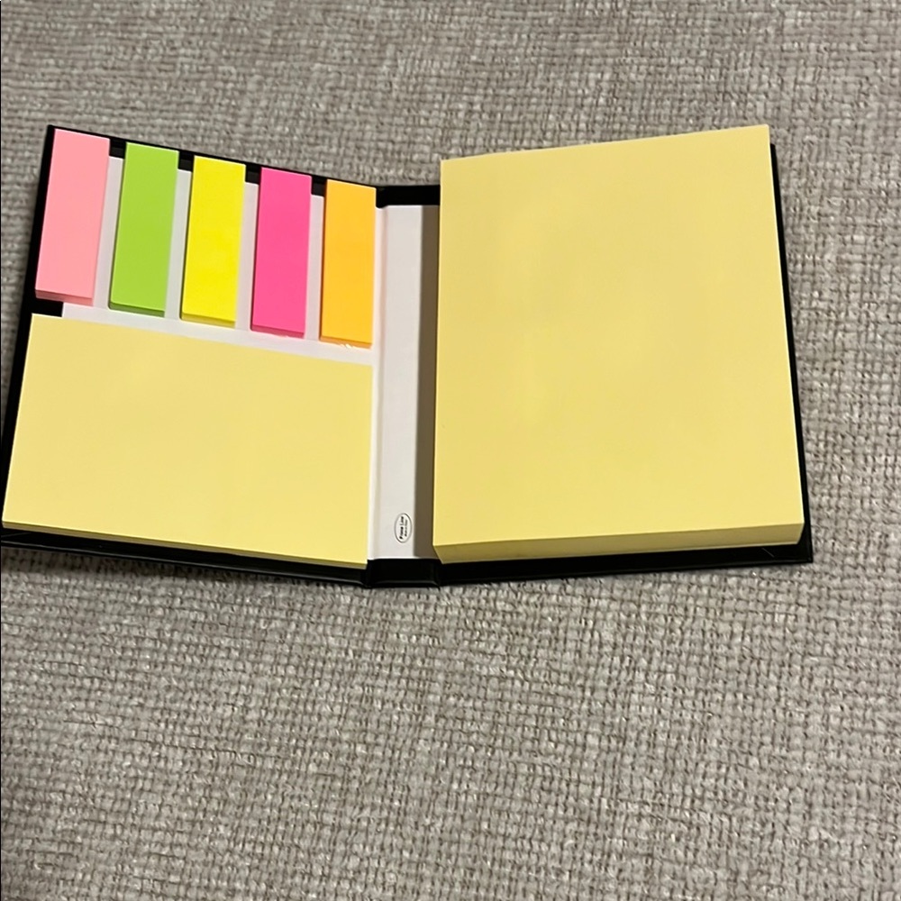Sticky Note Set with Assorted Colors